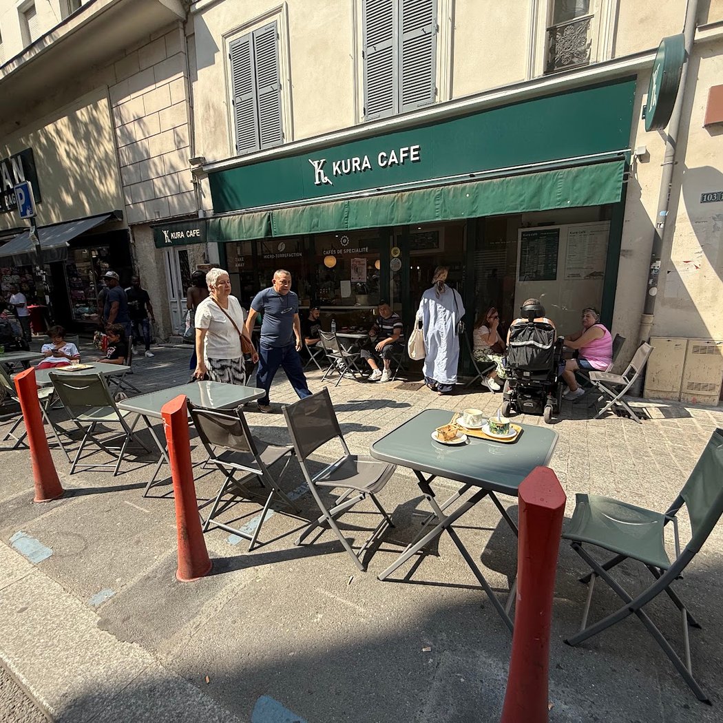 Kura Café 2